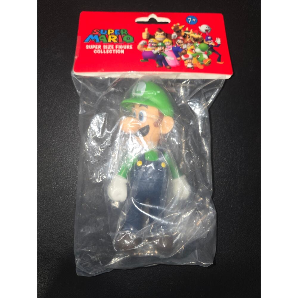 NEW Super Mario Bros Super Size Figure Collection 5" Action Figure - Luigi